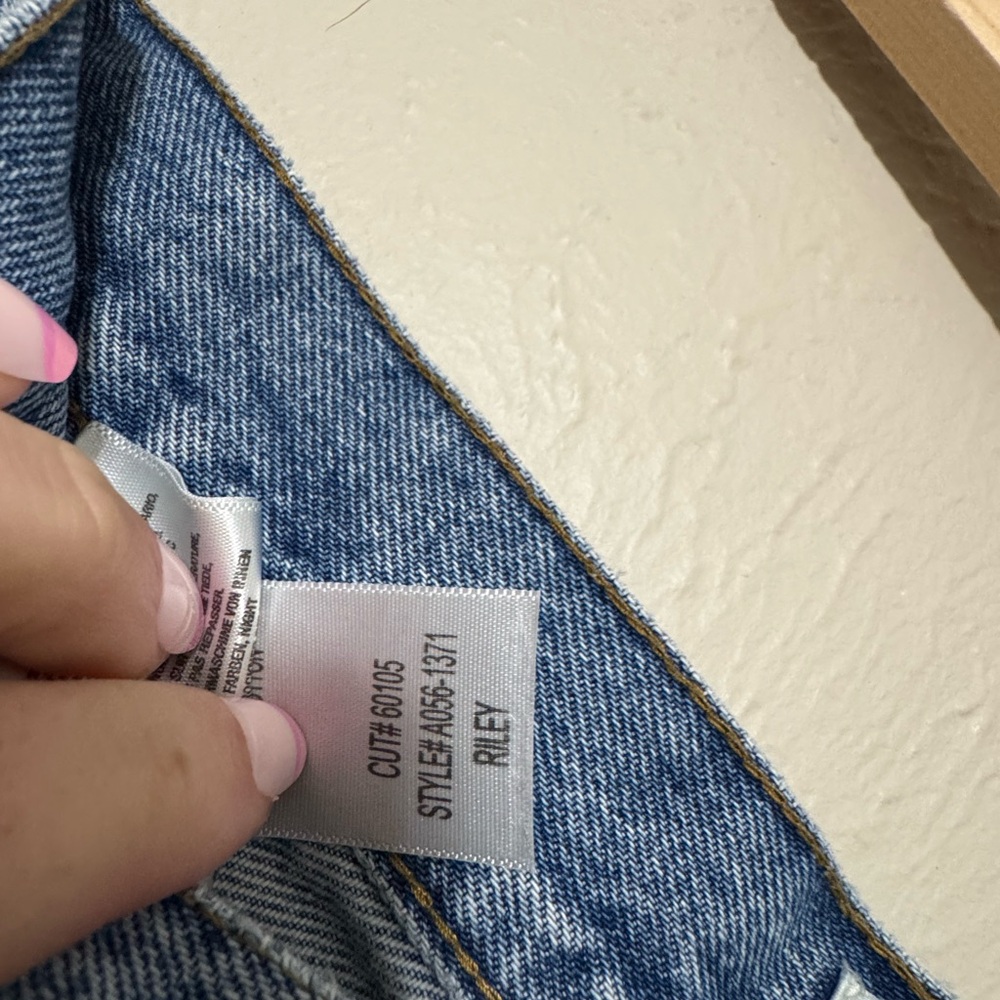 Agolde Riley Jeans - Picture 3 of 4